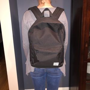 Herschel classic backpack - mid volume
